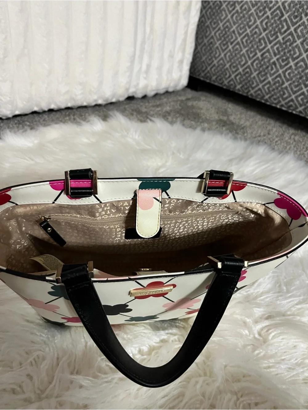 kate spade White Floral Motif Small Tote with Black Handles